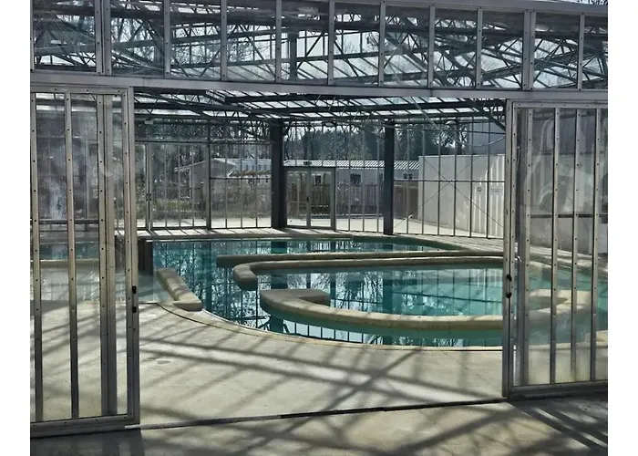 אתר קמפינג L'ecureuil