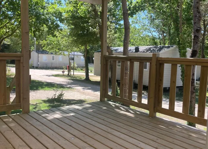 Κάμπινγκ L'ecureuil *